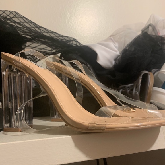 Clear PVC heels - Picture 2 of 4